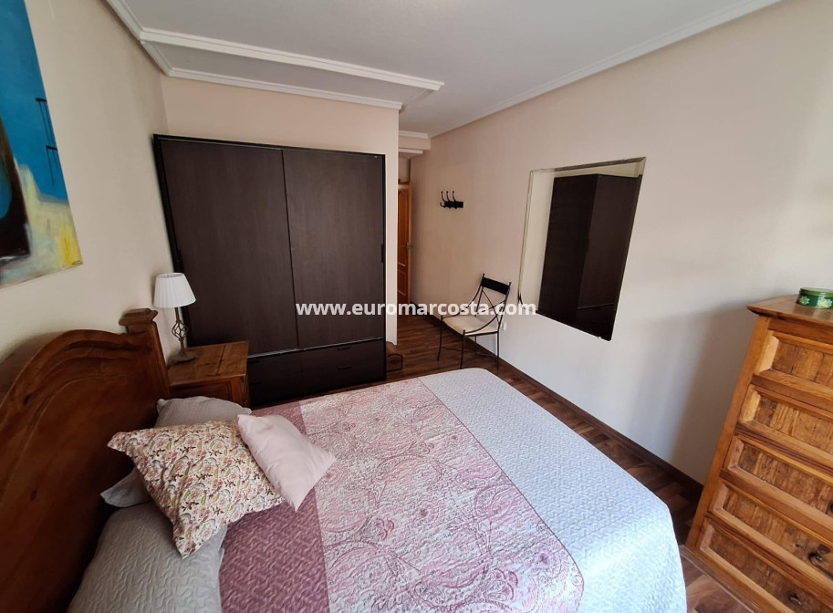 Objekte zum Wiederverkauf - Wohnung - Torrevieja - TORREVIEJA