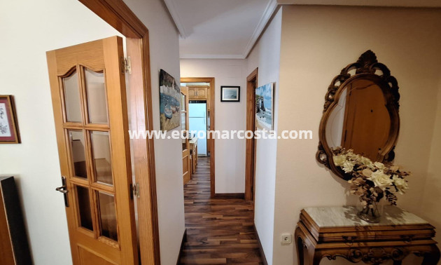Objekte zum Wiederverkauf - Wohnung - Torrevieja - TORREVIEJA