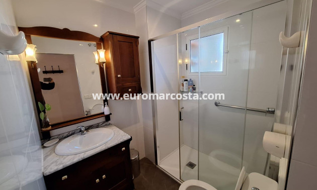 Objekte zum Wiederverkauf - Wohnung - Torrevieja - TORREVIEJA
