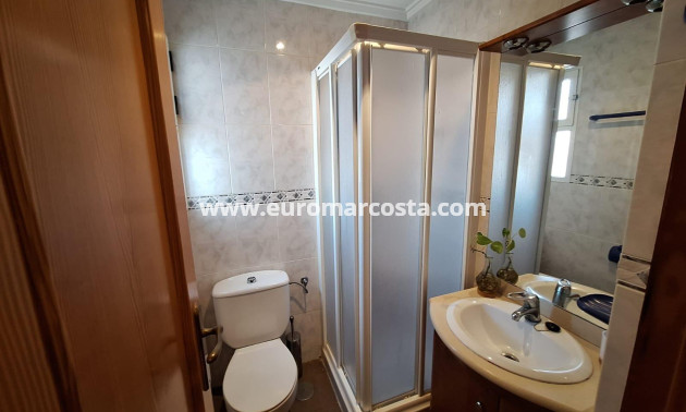 Objekte zum Wiederverkauf - Wohnung - Torrevieja - TORREVIEJA