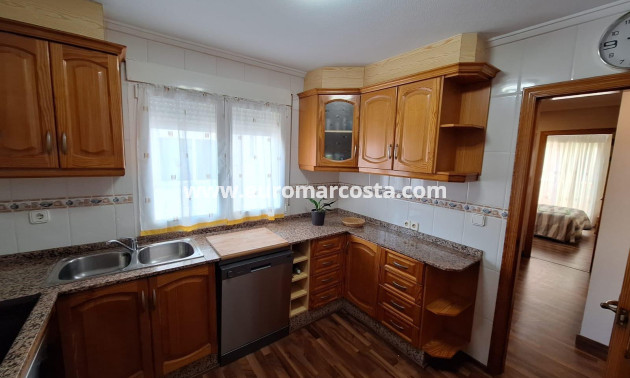 Objekte zum Wiederverkauf - Wohnung - Torrevieja - TORREVIEJA