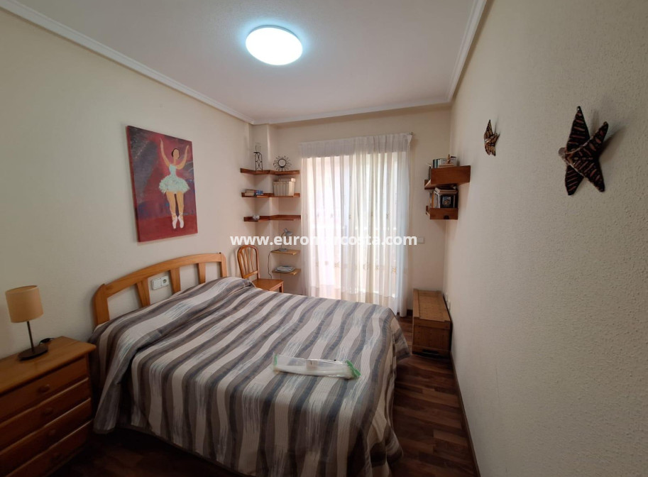 Objekte zum Wiederverkauf - Wohnung - Torrevieja - TORREVIEJA