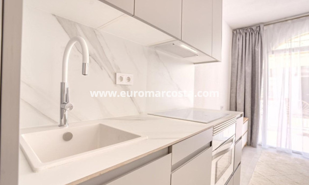 Venta - Villa - Torrevieja - Calas blanca