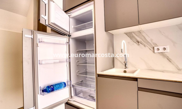 Venta - Villa - Torrevieja - Calas blanca