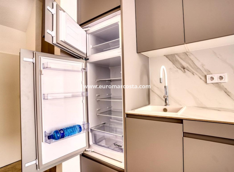 Venta - Villa - Torrevieja - Calas blanca