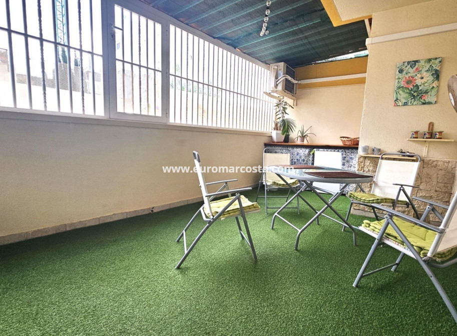 Sale - Apartment / flat - Torrevieja - TORREVIEJA