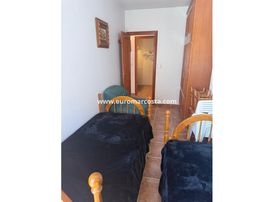 Venta - Apartamento / piso - Torrevieja - TORREVIEJA