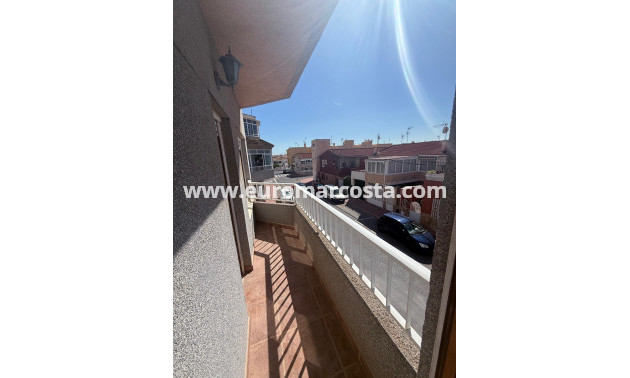 Venta - Apartamento / piso - Torrevieja - TORREVIEJA