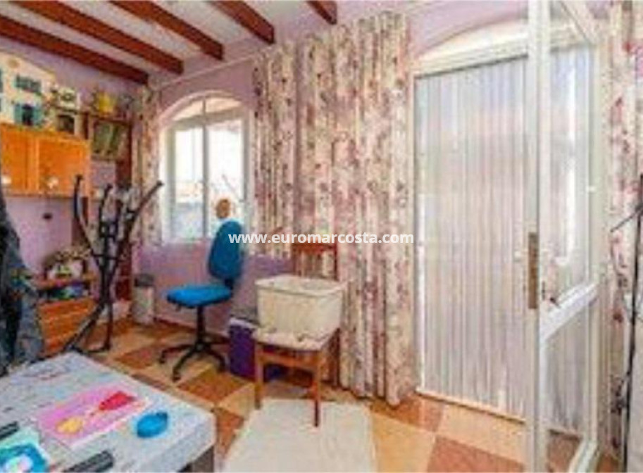 Venta - Adosado - Torrevieja - TORREVIEJA