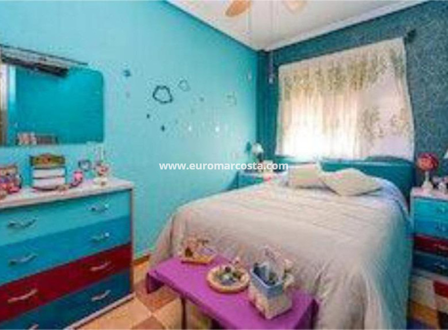 Venta - Adosado - Torrevieja - TORREVIEJA