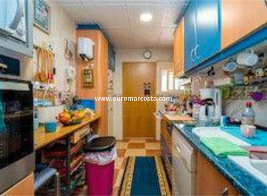 Venta - Adosado - Torrevieja - TORREVIEJA