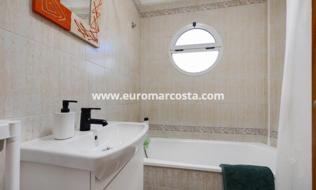 Venta - Villa - Torrevieja - TORREVIEJA