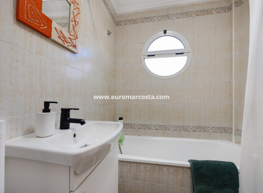 Venta - Villa - Torrevieja - TORREVIEJA