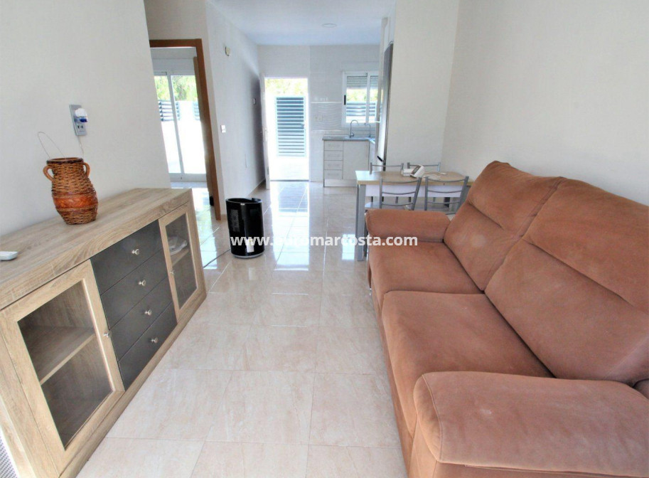 Objekte zum Wiederverkauf - Stadthaus - Torrevieja - TORREVIEJA