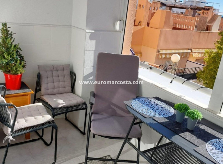Objekte zum Wiederverkauf - Wohnung - Torrevieja - TORREVIEJA