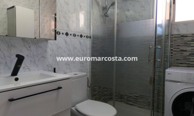 Objekte zum Wiederverkauf - Wohnung - Torrevieja - TORREVIEJA