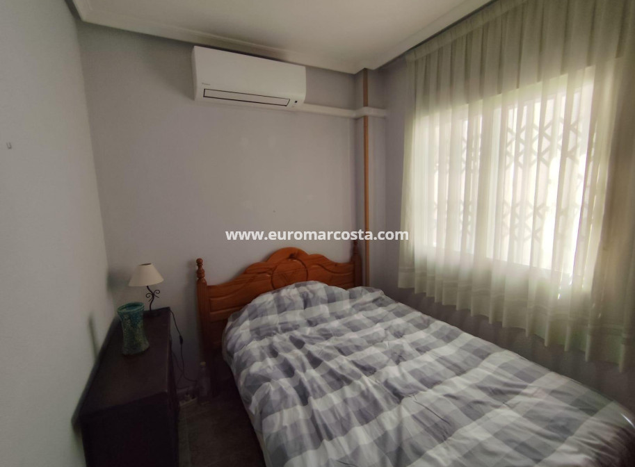 Venta - Apartamento / piso - Torrevieja - TORREVIEJA