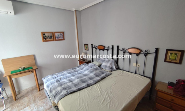 Venta - Apartamento / piso - Torrevieja - TORREVIEJA