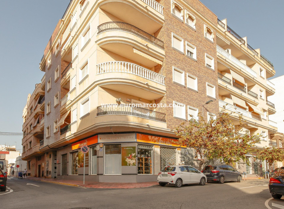 Sale - Apartment / flat - Torrevieja - TORREVIEJA