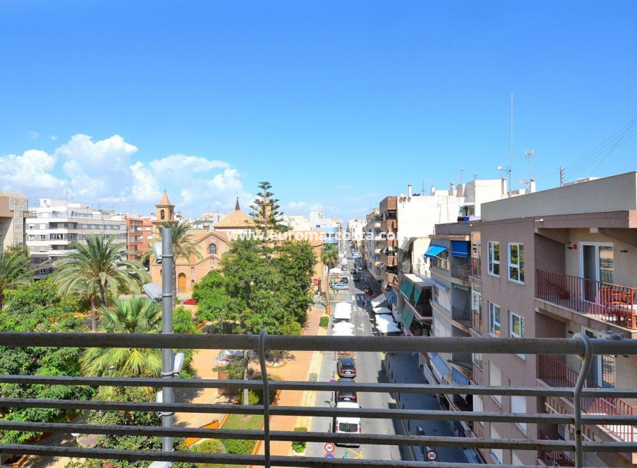 Venta - Apartamento / piso - Torrevieja - TORREVIEJA