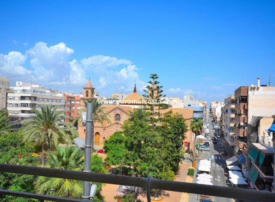 Venta - Apartamento / piso - Torrevieja - TORREVIEJA
