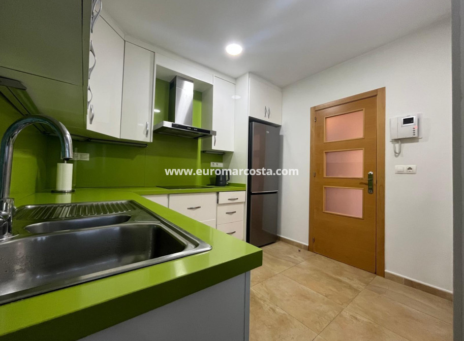 Venta - Apartamento / piso - Torrevieja - TORREVIEJA