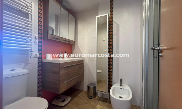 Venta - Apartamento / piso - Torrevieja - TORREVIEJA