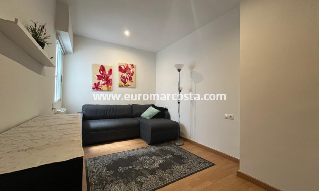 Venta - Apartamento / piso - Torrevieja - TORREVIEJA