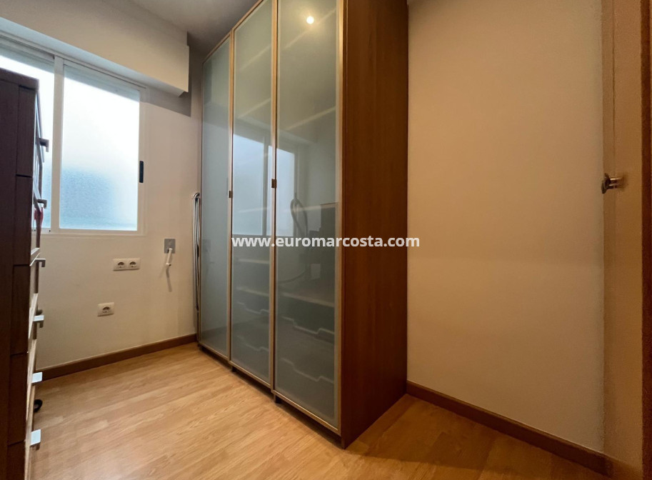 Venta - Apartamento / piso - Torrevieja - TORREVIEJA