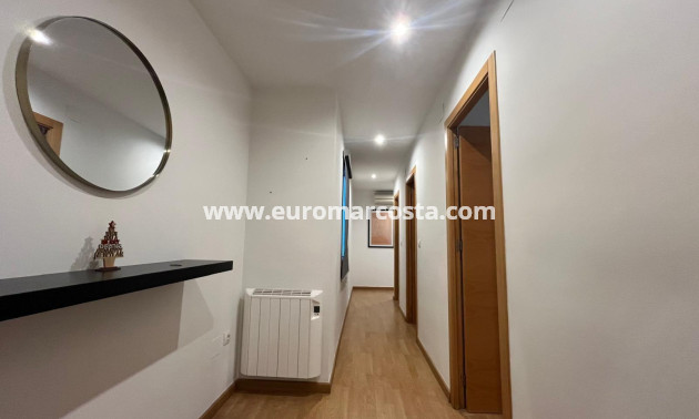 Venta - Apartamento / piso - Torrevieja - TORREVIEJA