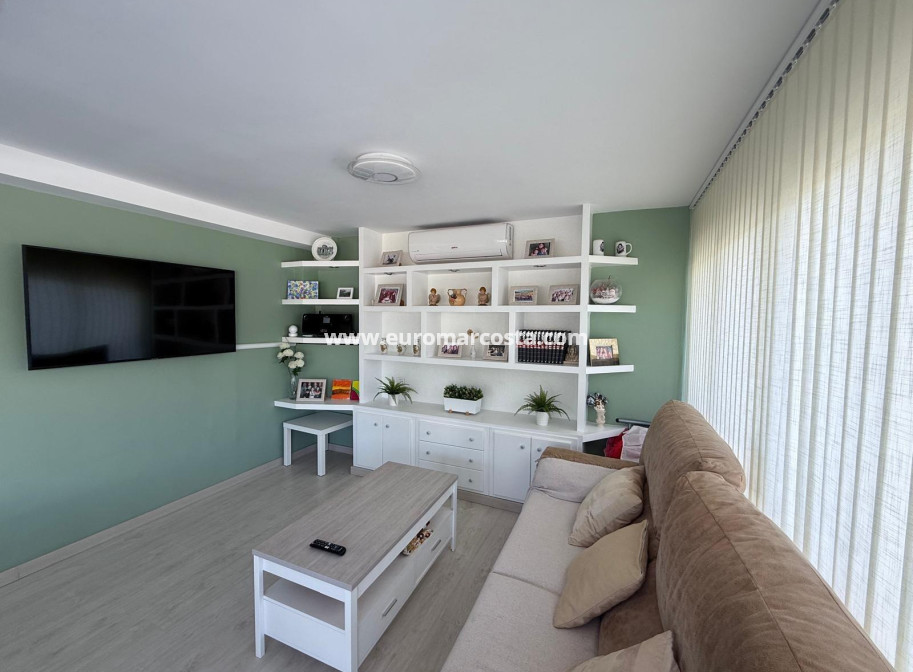 Objekte zum Wiederverkauf - Villa freitstehend - Torrevieja - Los Balcones - Los Altos del Edén