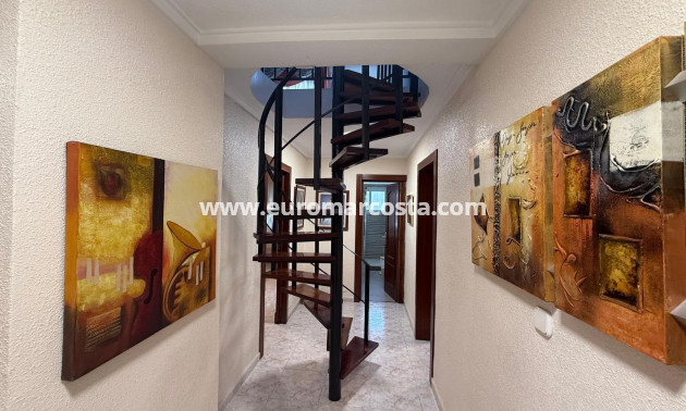 Objekte zum Wiederverkauf - Villa freitstehend - Torrevieja - Los Balcones - Los Altos del Edén