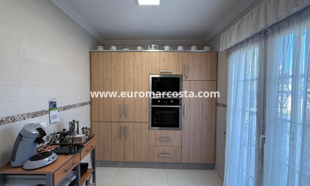 Objekte zum Wiederverkauf - Villa freitstehend - Torrevieja - Los Balcones - Los Altos del Edén