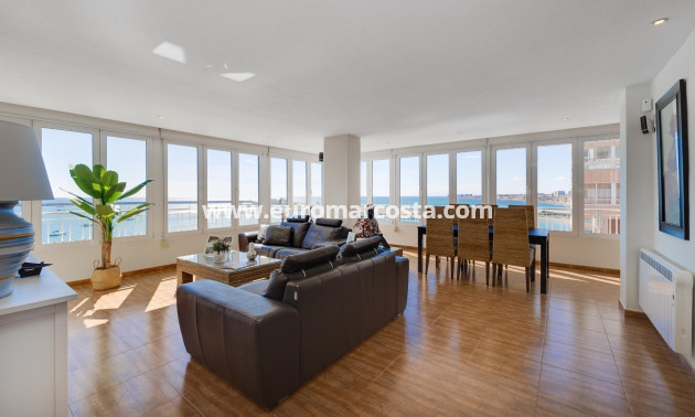 Objekte zum Wiederverkauf - Wohnung - Torrevieja - TORREVIEJA