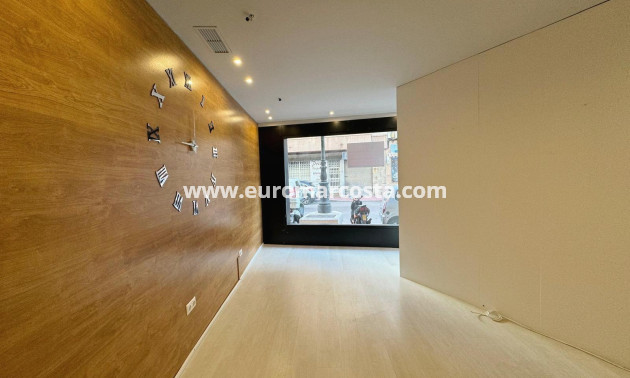 Venta - Comercial - Guardamar del Segura - Pueblo
