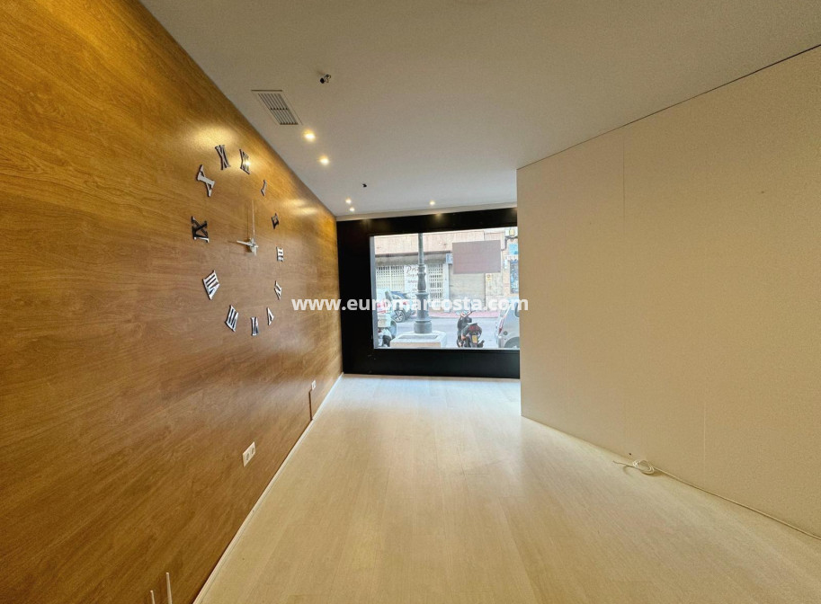 Venta - Comercial - Guardamar del Segura - Pueblo