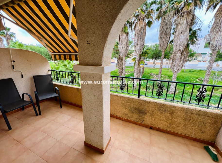 Venta - Adosado - Orihuela Costa - TORREVIEJA