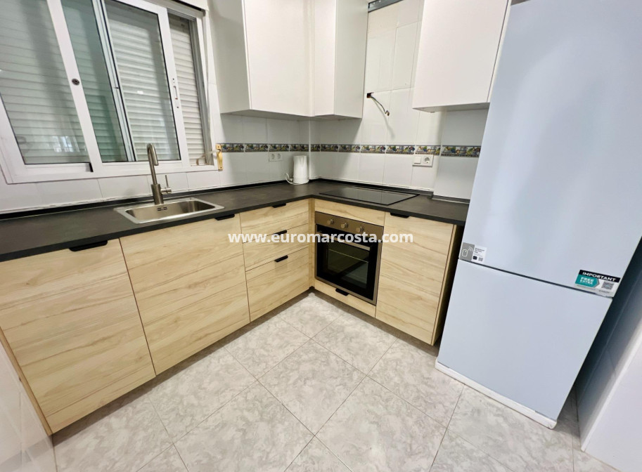 Venta - Adosado - Orihuela Costa - TORREVIEJA