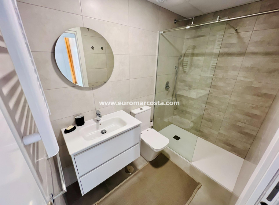 Venta - Apartamento / piso - Los Alcázares - Dolores de Pacheco-Santa Rosalía