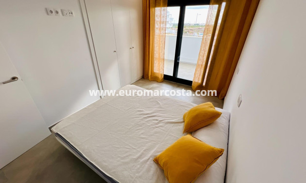 Venta - Apartamento / piso - Los Alcázares - Dolores de Pacheco-Santa Rosalía