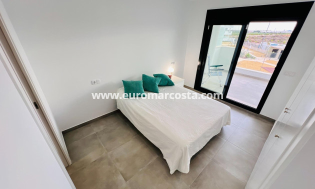 Venta - Apartamento / piso - Los Alcázares - Dolores de Pacheco-Santa Rosalía