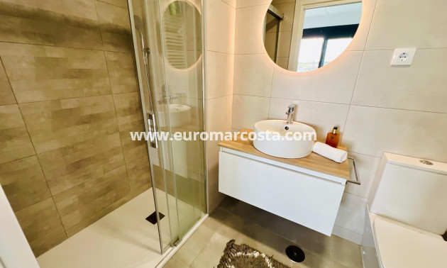 Venta - Apartamento / piso - Los Alcázares - Dolores de Pacheco-Santa Rosalía