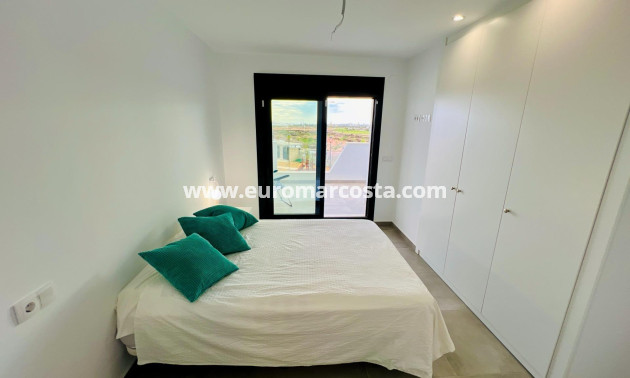 Venta - Apartamento / piso - Los Alcázares - Dolores de Pacheco-Santa Rosalía