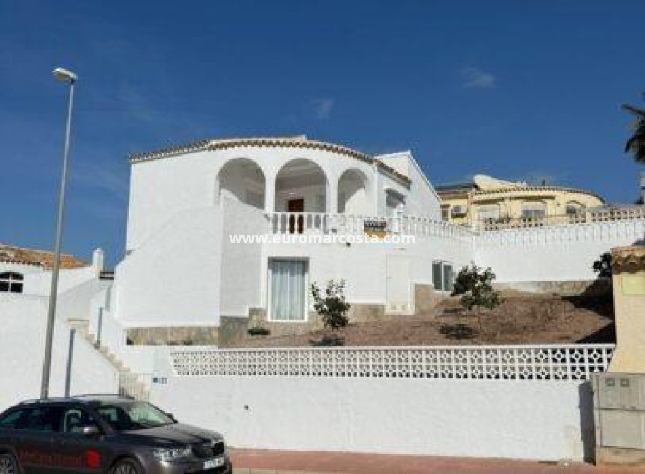 Objekte zum Wiederverkauf - Villa freitstehend - Orihuela Costa - TORREVIEJA
