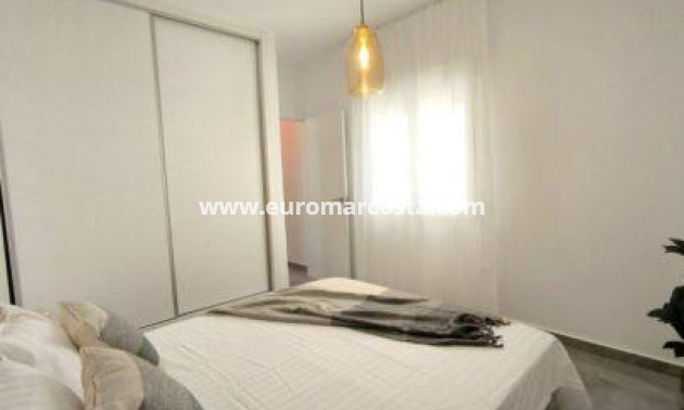 Objekte zum Wiederverkauf - Villa freitstehend - Orihuela Costa - TORREVIEJA