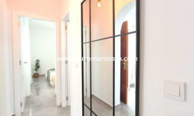 Objekte zum Wiederverkauf - Villa freitstehend - Orihuela Costa - TORREVIEJA