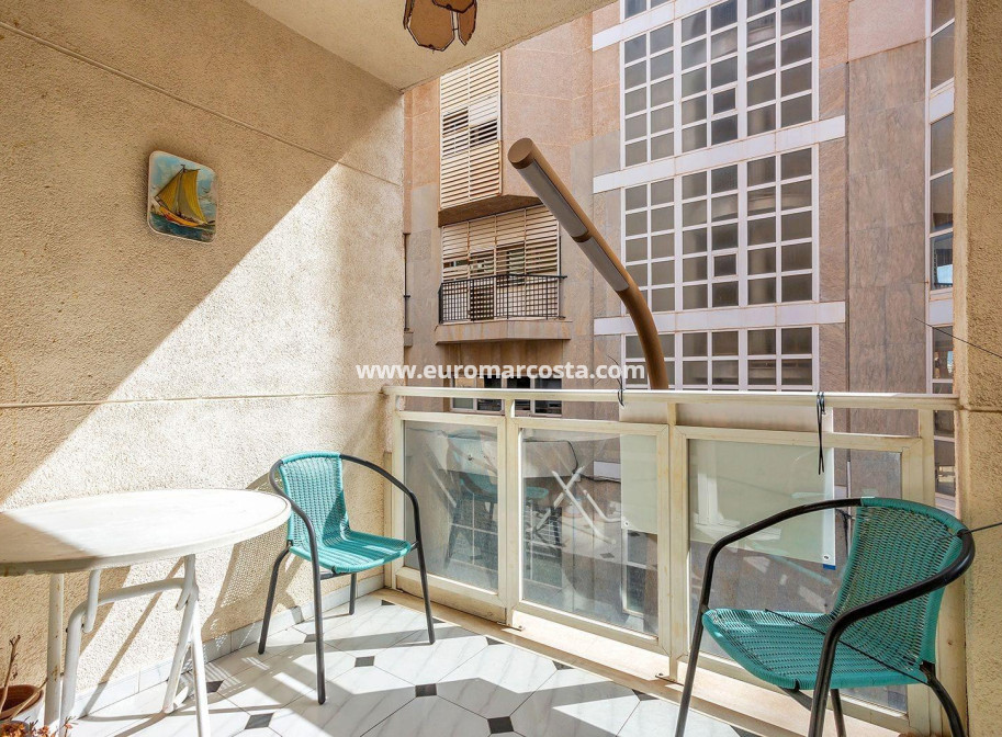 Venta - Apartamento / piso - Torrevieja - TORREVIEJA