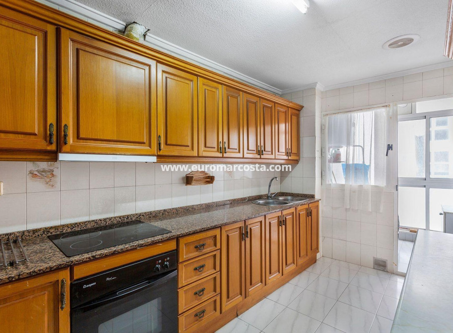 Venta - Apartamento / piso - Torrevieja - TORREVIEJA