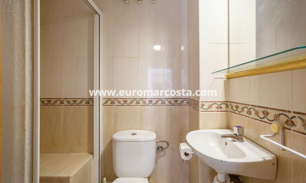 Venta - Apartamento / piso - Torrevieja - TORREVIEJA