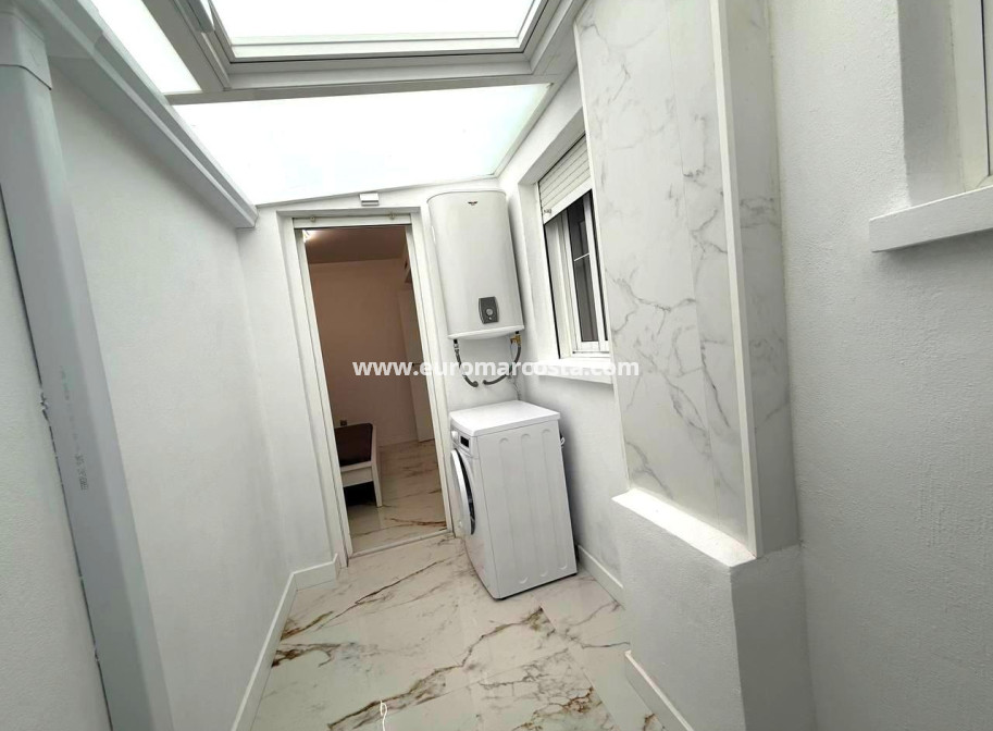 Venta - Apartamento / piso - Torrevieja - TORREVIEJA